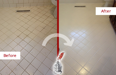 Before and After Picture of a Oro Valley White Bathroom Floor Grout Sealed for Extra Protection